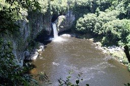 Rivière des Roches- Bassin la Mer