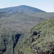 11. Le volcan depuis l'Oratoire.jpeg