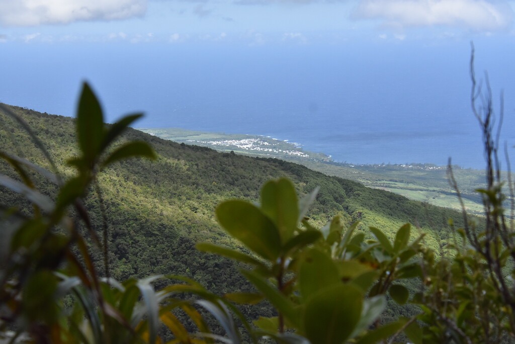 Vue_sur_St_Philippe_depuis_la_crete-MB3_9301.jpg