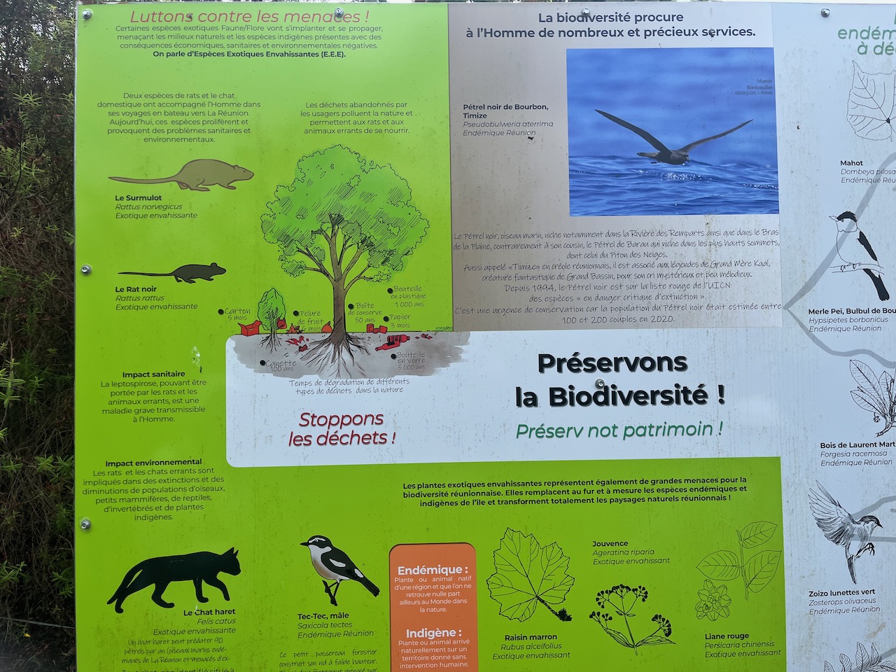 5. Panneau-Biodiversité à protéger.jpeg