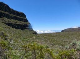 21. Vers le cassé au-dessus de la Savane Cimetière