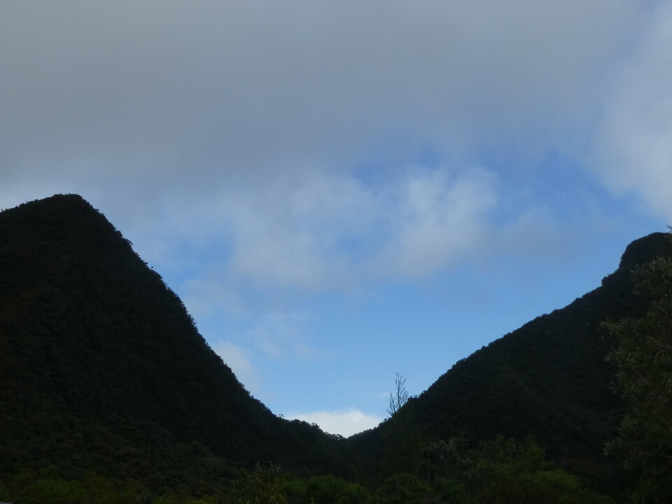 Col de Bébour, à gauche Piton Bébour