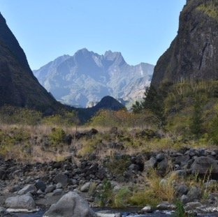 7 - A la porte de Mafate.jpg