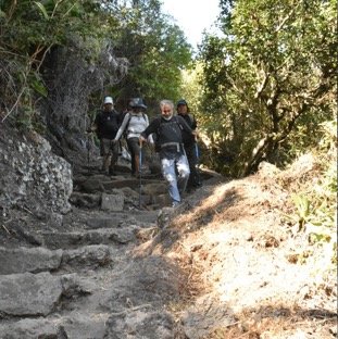 9 - Descente de la crete d'Aurere 1.jpg