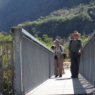 9 - En passant la passerelle d'Oussy.jpg