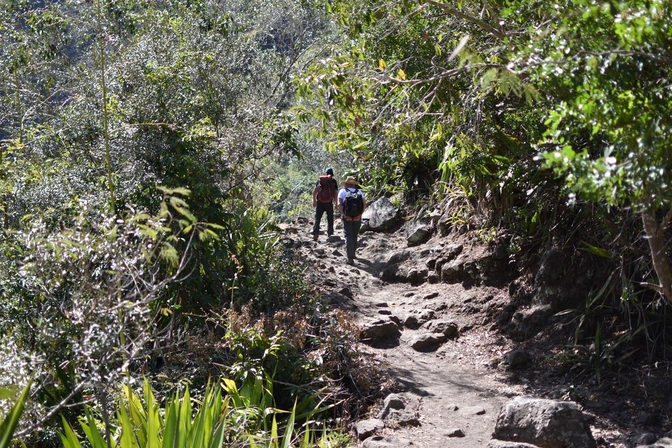 11 - Descente de la crete d'Aurere 3.jpg