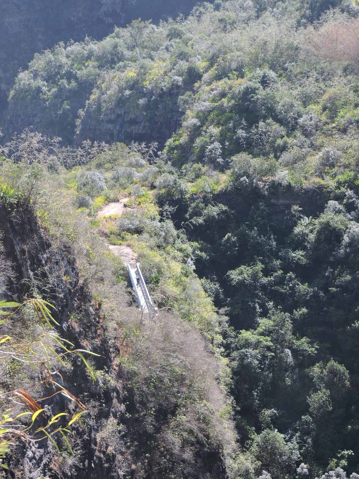 12 La passerelle .JPG