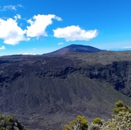 Cap_Blanc_Piton_de_la_Fournaise-20240409_121240.jpg