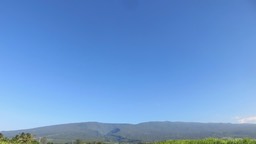 107 Piton des neiges vuuis la côte est sans nuages dep