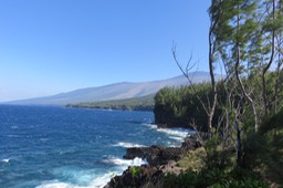 98  À l'approche de l'Anse des Cascades