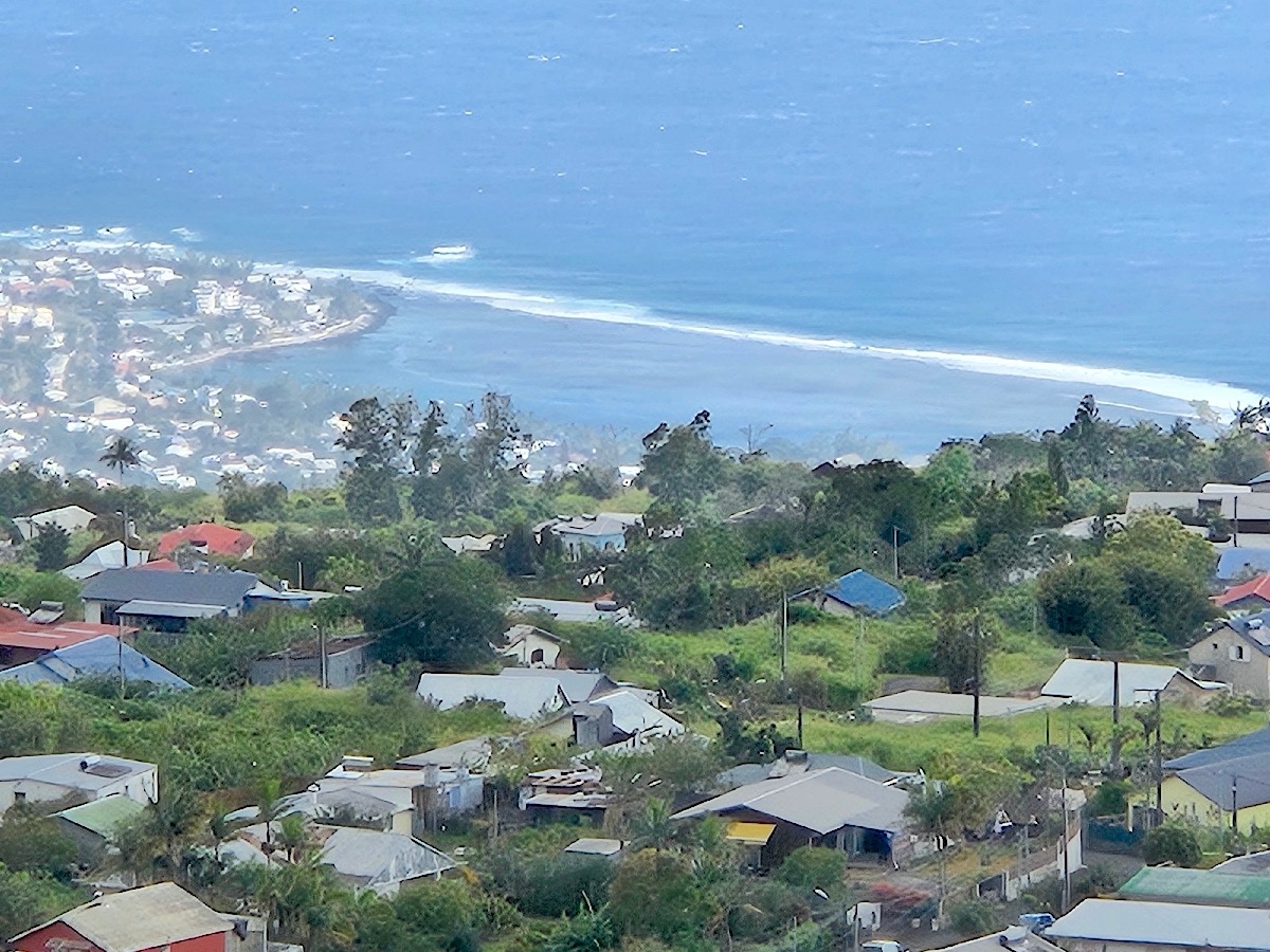 66 Le Tévelave et L'Etang-Salé-Les-Bains .jpeg