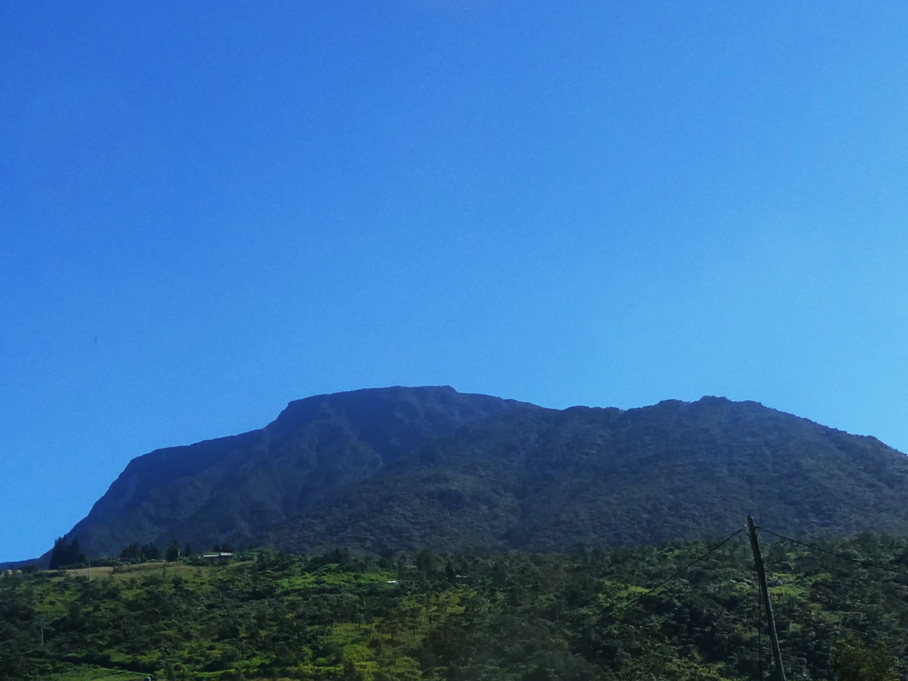 Le Morne Langevin vu de Grand Coude.