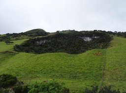 Cratère en amont